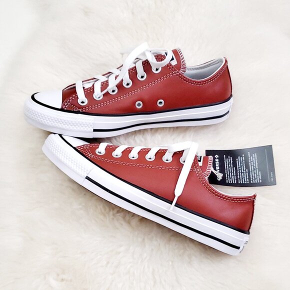 Converse Chuck Taylor All Star Leather Low Top Shoes - Picture 6 of 7